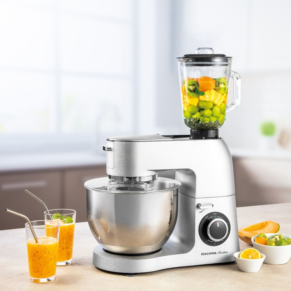 Robot kuchenny w zestawie z 14 akcesoriami